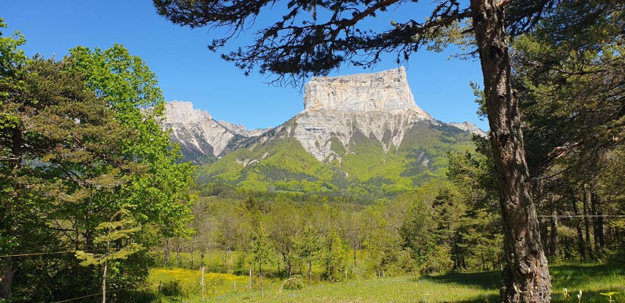Le Gite Des Vagabonds Chichilianne Buitenkant foto